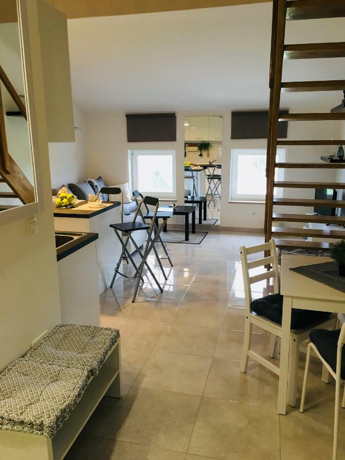 Apartman Govic Umag Bagian luar foto